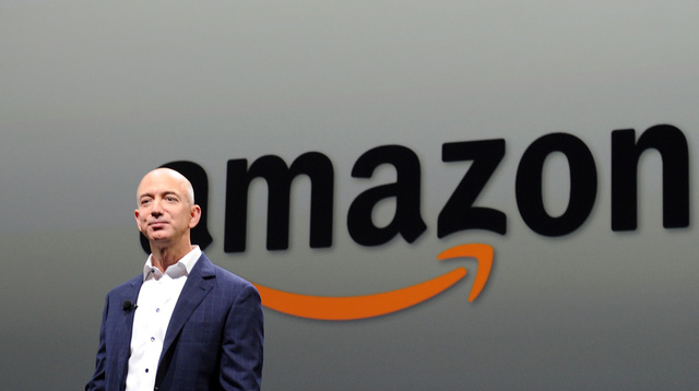  Nhưng CEO Warrant Buffet lại không đánh giá cao Amazon của Jeff Bezos 