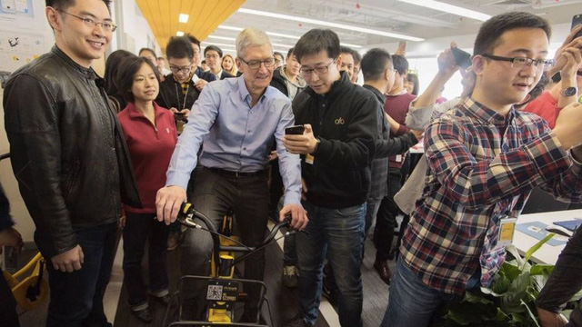  Tim Cook ghé thăm Ofo 