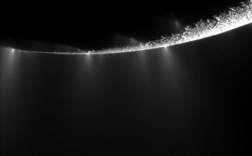NASA công bố tìm thấy dấu hiệu sự sống trên vệ tinh Enceladus của Sao Thổ - 2