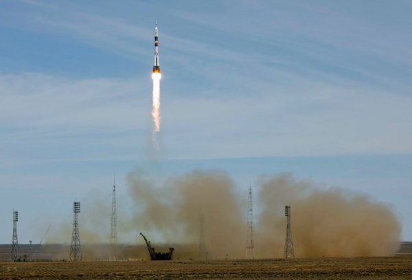 Tàu Soyuz khởi hành đến công trình 100 tỷ USD trong vũ trụ - 4